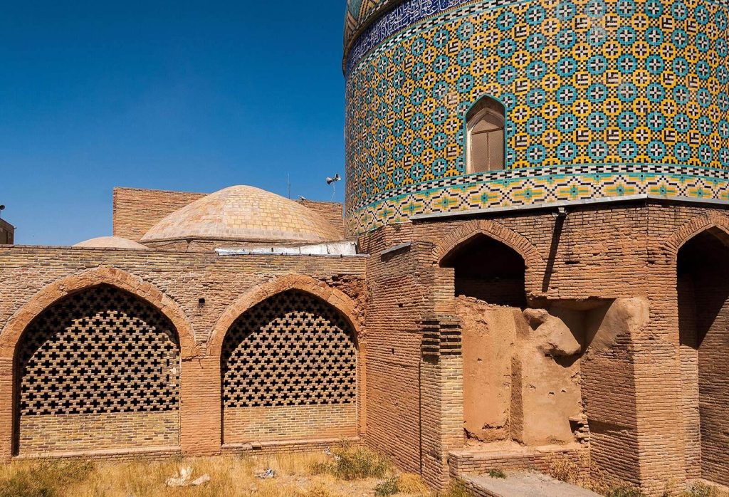 Kabud Gonbad Mosque: A Seljuk-Era Congregational Mosque in Iran 2 Kabud Gonbad Mosque