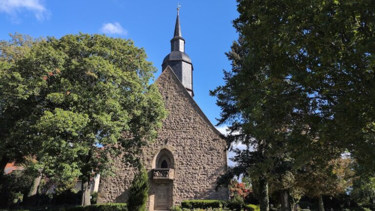 Jakobikirche Wilsdruff: A Romanesque Church and Ecumenical Motorway Church in Germany