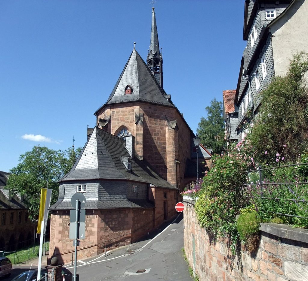 St. Johannes Evangelist (Marburg): A Late-Gothic Catholic Parish Church 1 St. Johannes Evangelist (Marburg)