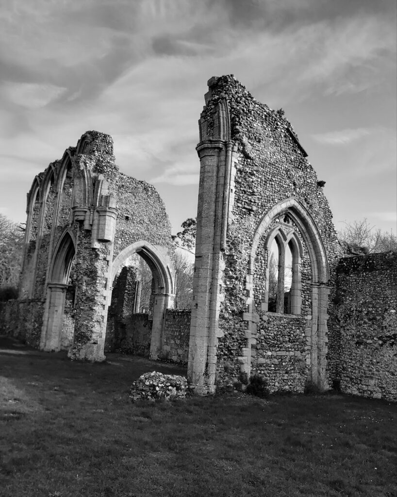 Creake Abbey: An Augustinian Monastic and Hospital Foundation in England 3 Creake Abbey