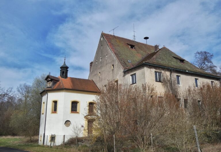 Schloss Steinfels: A Historic Castle Estate in Germany