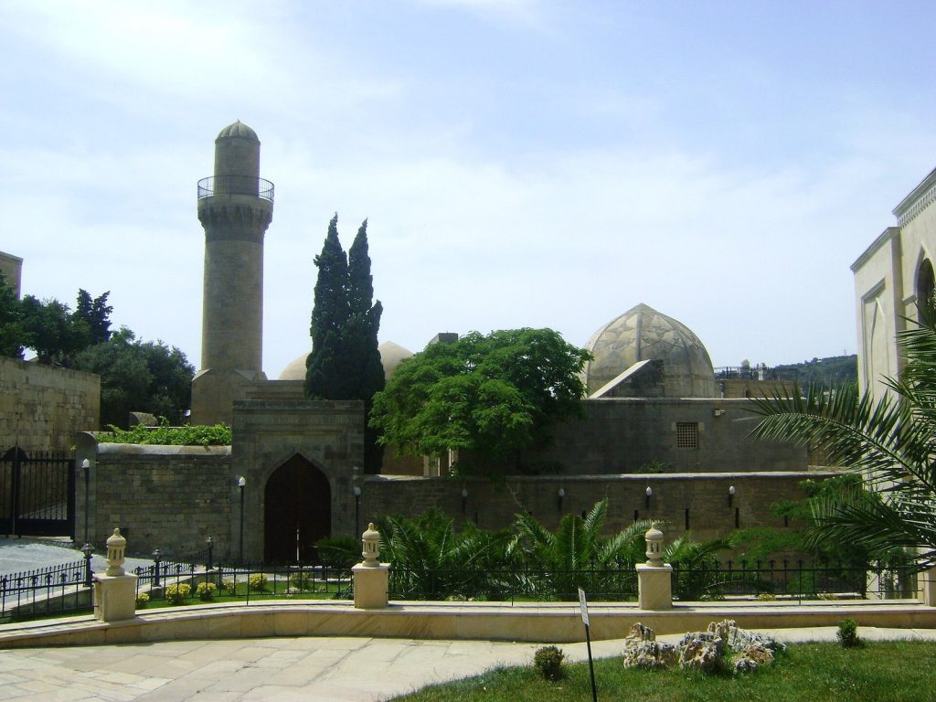 Palatial mosque in Baku