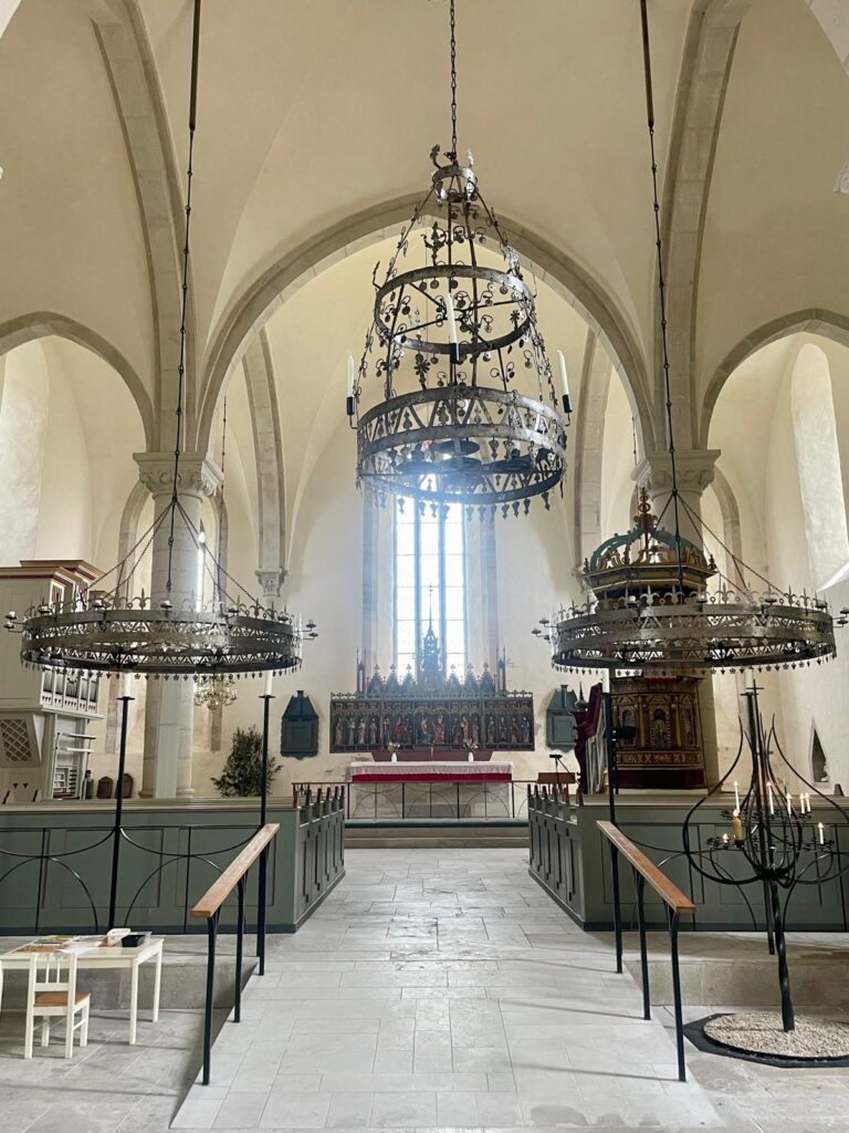 Lau Church: A Medieval Parish Church on Gotland