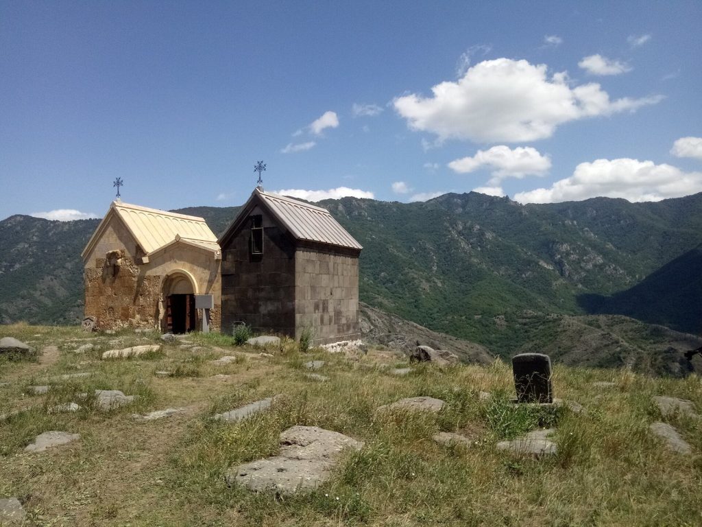 Horomayri Monastery: A Medieval Armenian Monastic Complex 2 Horomayri Monastery