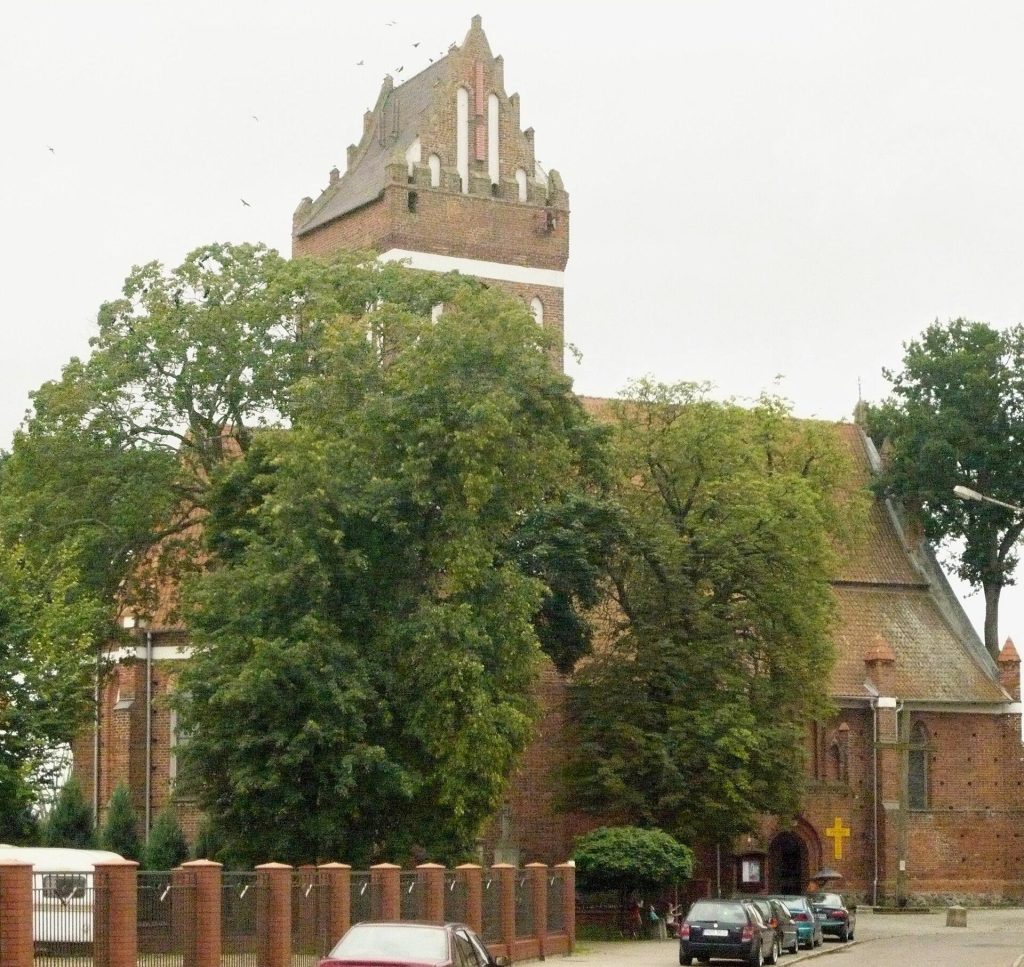 Saints Peter and Paul Church in Morąg: A Gothic Parish Church in Poland 2 Saints Peter and Paul church in Morąg