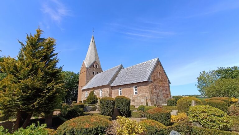 Daler Church: A Romanesque Lutheran Church in Denmark
