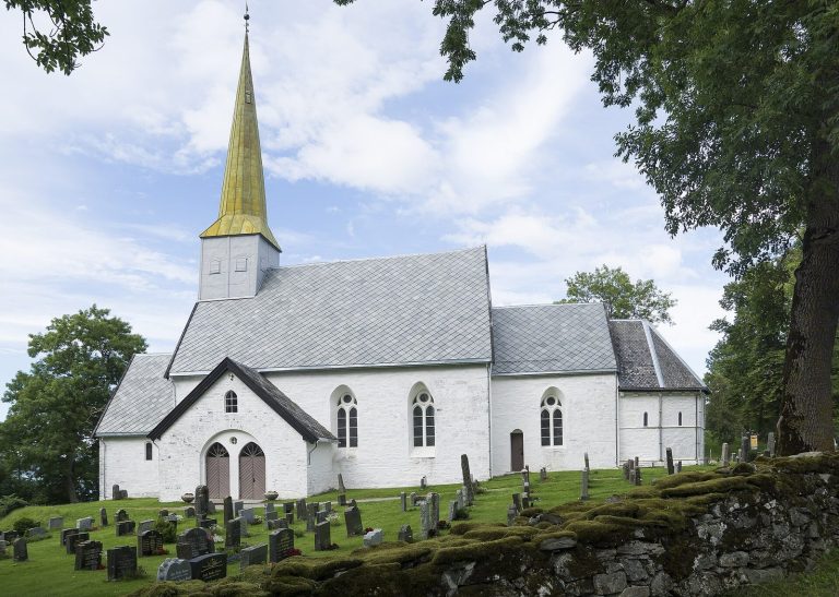 Alstadhaug Church: A Medieval Parish Church in Norway