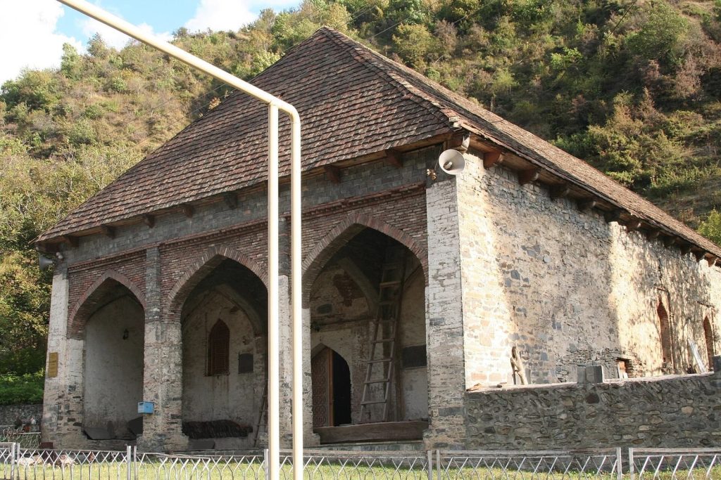 Ulu Mosque in İlisu: An Early Eighteenth-Century Friday Mosque 2 Ulu mosque, İlisu