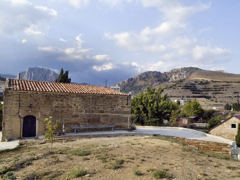Church of Elijah in Solnechnaya Dolyna: A Medieval Active Church in Crimea