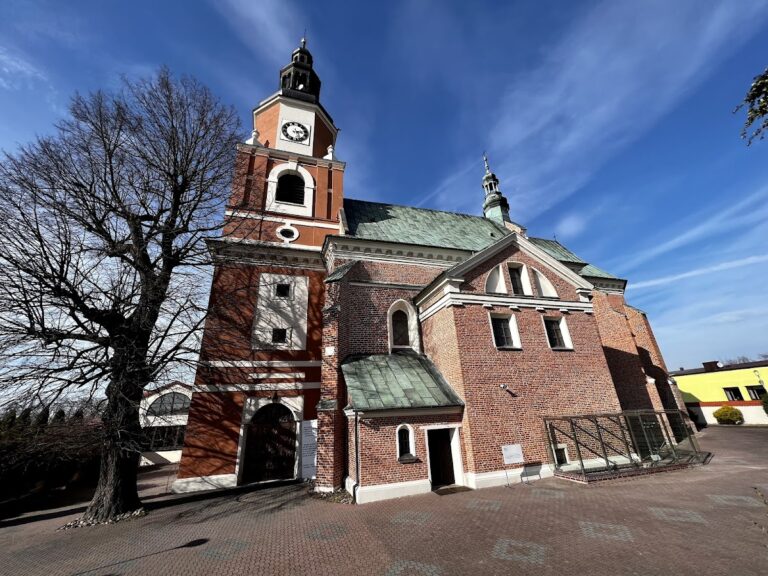 Saint James Church in Krzepice: A Gothic Parish Church in Poland