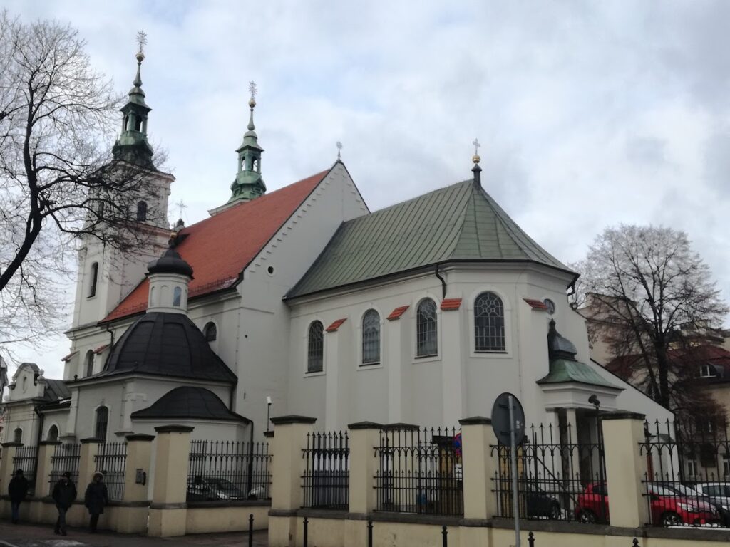 St. Florian's Church: A Roman Catholic Parish and Collegiate Church in Kraków 4 St. Florian's Church