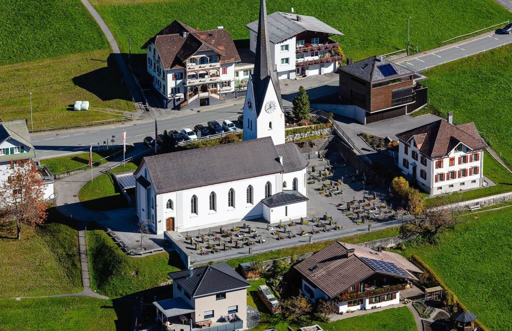 Pfarrkirche Hl. Nikolaus, im Thal: A Historic Parish Church in Austria 1 Pfarrkirche Hl. Nikolaus, im Thal