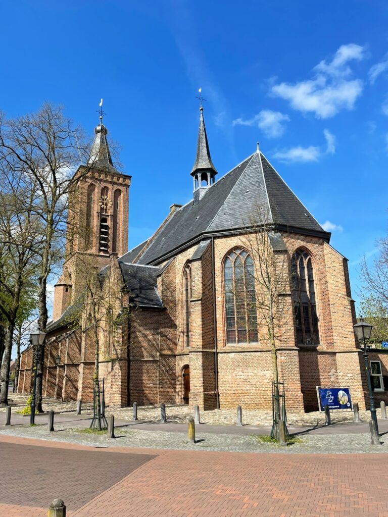 Hervormde Kerk: Scherpenzeel’s Reformed Parish Church in the Netherlands
