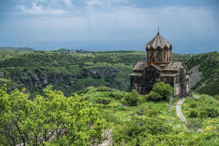 Vahramashen Church: An Eleventh-Century Armenian Church at Amberd