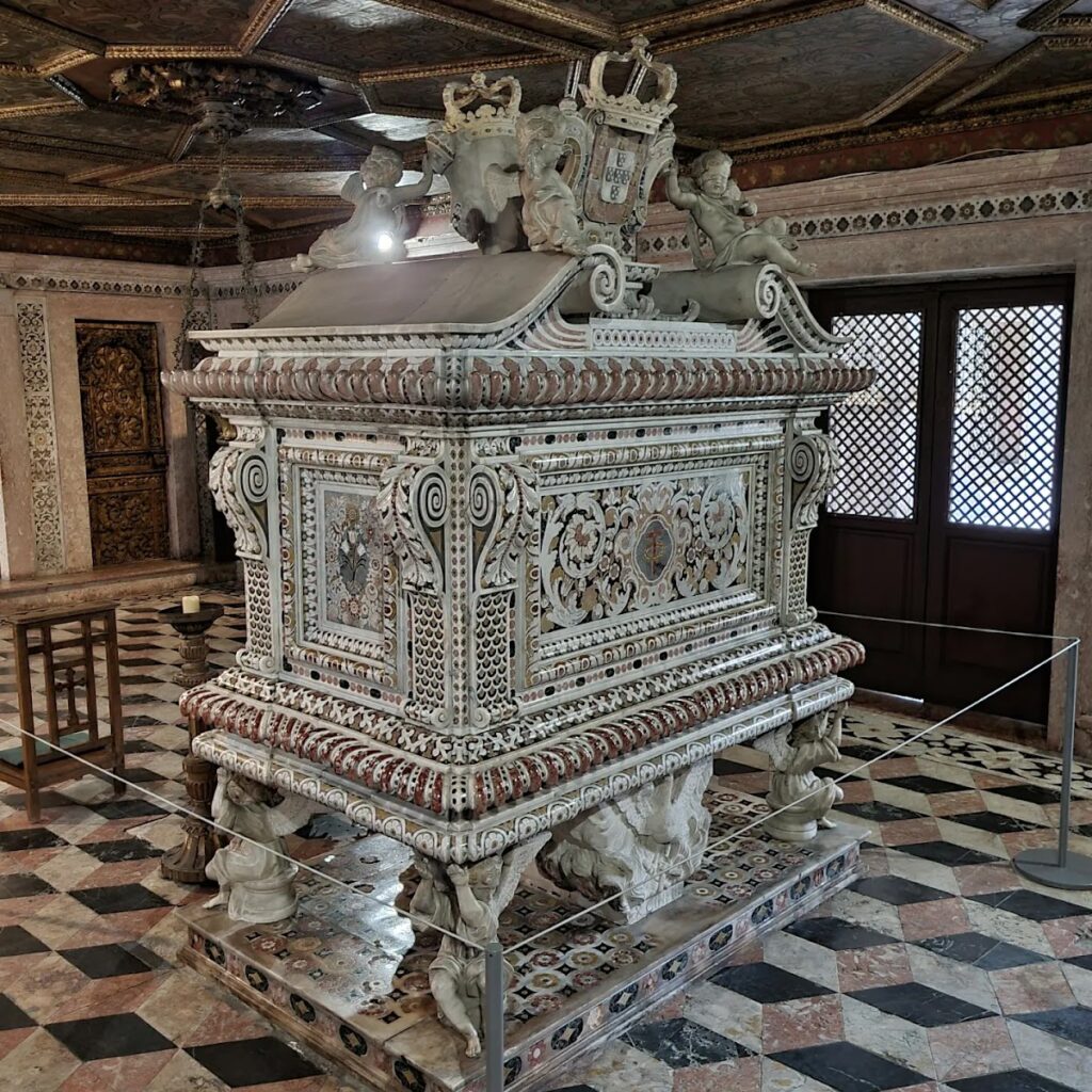 Monastery of Jesus and the Tomb of Saint Joana in Aveiro 2 Mosteiro de Jesus, compreendendo o túmulo de Santa Joana