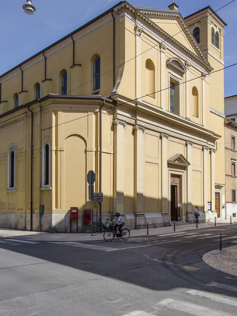 San Paolo in Campo Marzio, Verona: A Neoclassical Parish Church