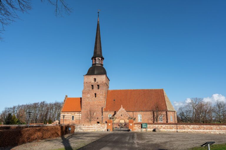 Kippinge Church: A Medieval Parish Church in Denmark