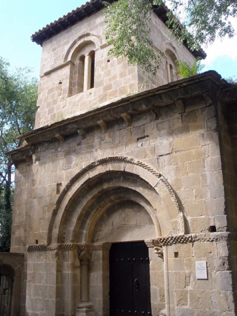 Church of San Adrián de Vadoluengo