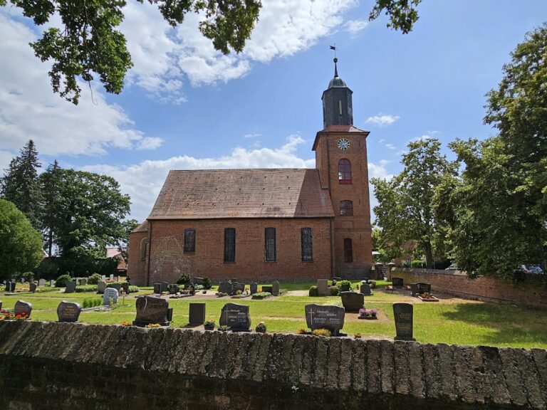 Village church Rühstädt: A Late-Gothic Evangelical Church in Germany