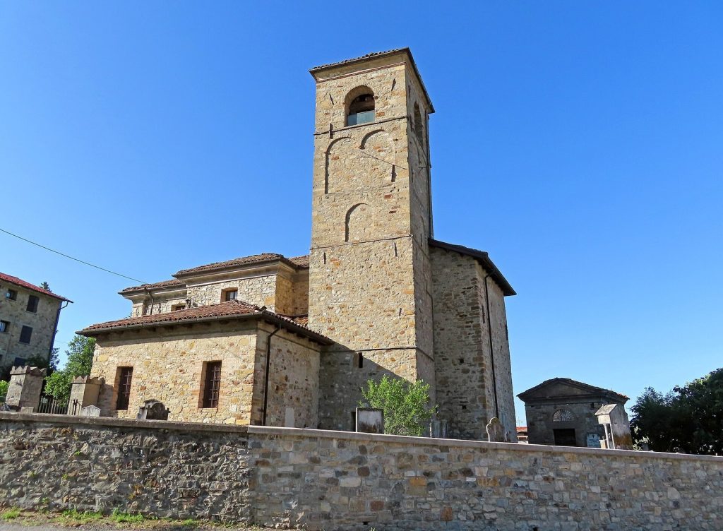 Santo Stefano: Catholic Parish Church in Terenzo, Italy 2 Santo Stefano