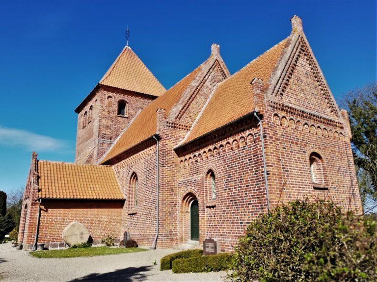 Tågerup Church: A Romanesque Parish Church in Denmark