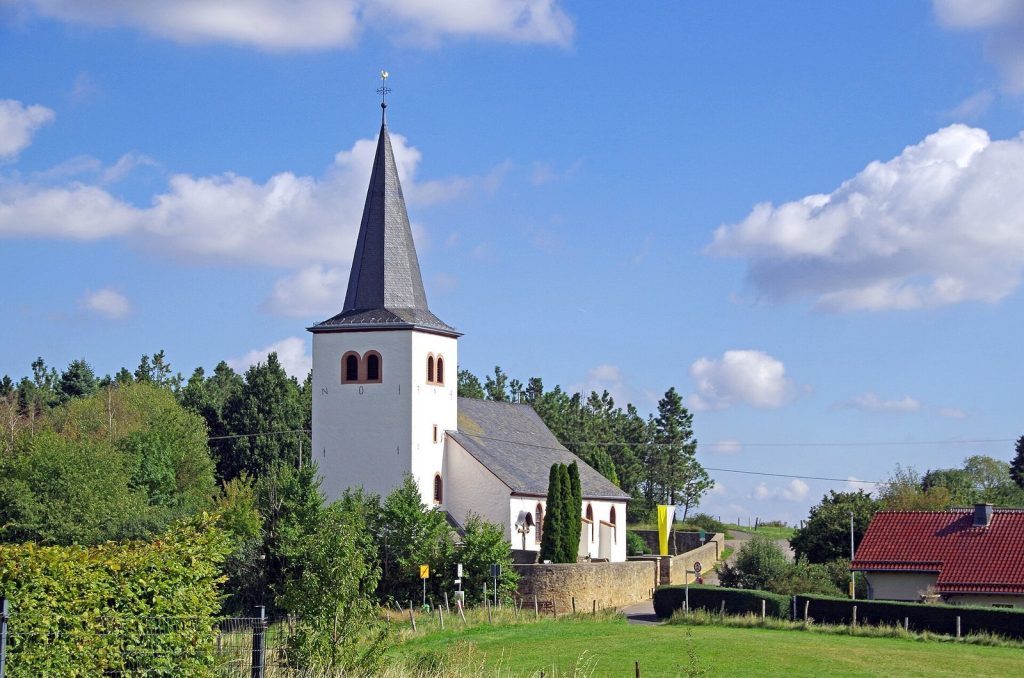 St. Cyriacus (Weyer): A Medieval Parish Church in Germany 2 St. Cyriacus (Weyer)