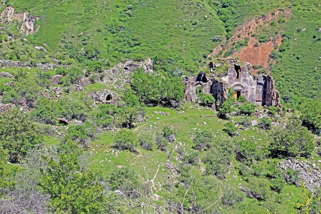 Aghjots Vank: A Medieval Armenian Monastery in Armenia 2 Aghjots Vank