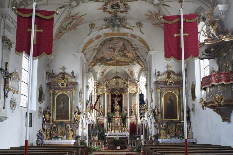 Zur Schmerzhaften Muttergottes: A Roman Catholic Parish Church in Waalhaupten