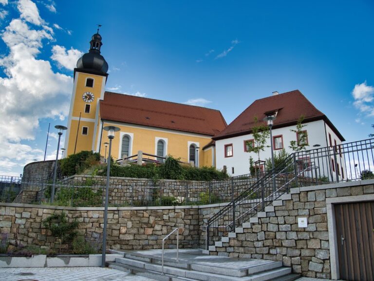 St. Ägidius: A Baroque Parish Church in Ebnath, Germany