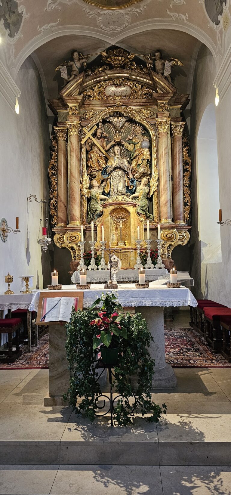 Wehrkirche Möckenlohe: A Fortified Pilgrimage Church in Bavaria