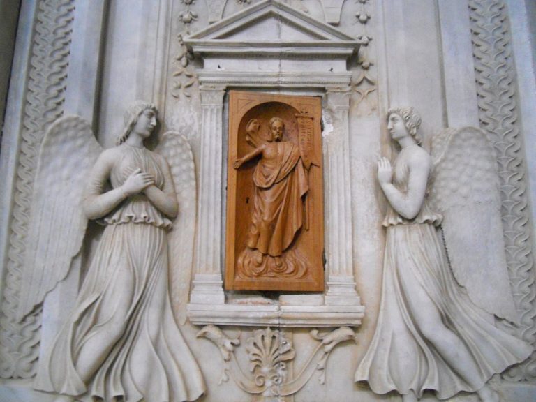 Saint Peter’s Church: A Romanesque Parish Church in Retignano, Italy