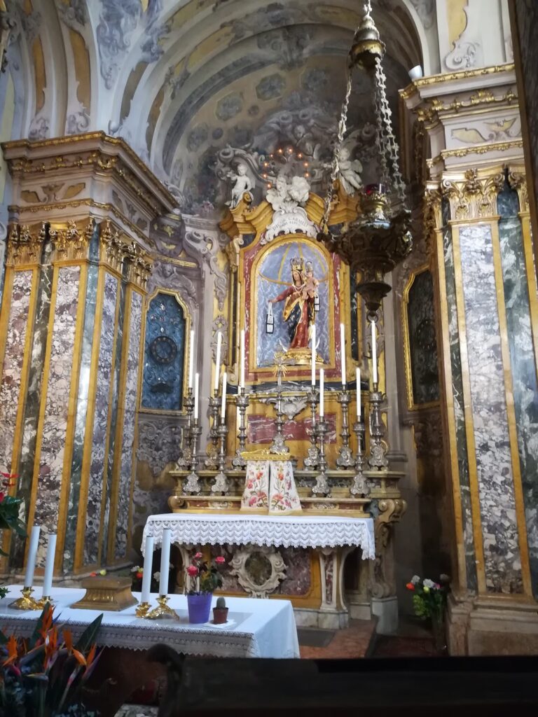 San Martino: A Carmelite Basilica in Bologna 3 San Martino