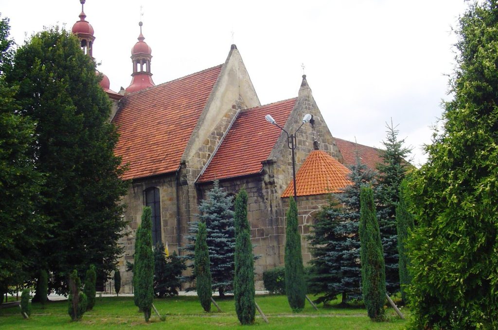 Church of the Assumption in Wierzbna: A Romanesque and Baroque Parish Church 2 Church of the Assumption in Wierzbna
