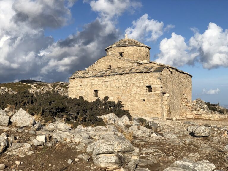 Agia Kyriaki Church, Apeiranthos: A Byzantine Iconoclast Monument in Greece