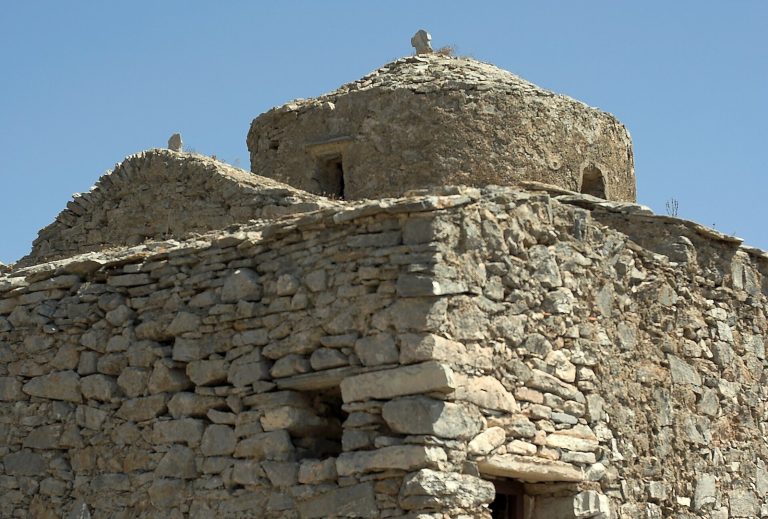 Agia Kyriaki Church, Apeiranthos: A Byzantine Iconoclast Monument in Greece