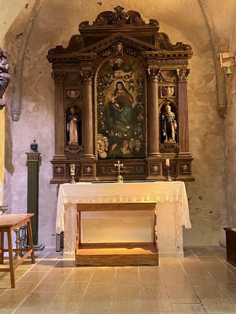 Church of St. Lucy: A Romanesque Catholic Church in Croatia 5 Church of St. Lucy