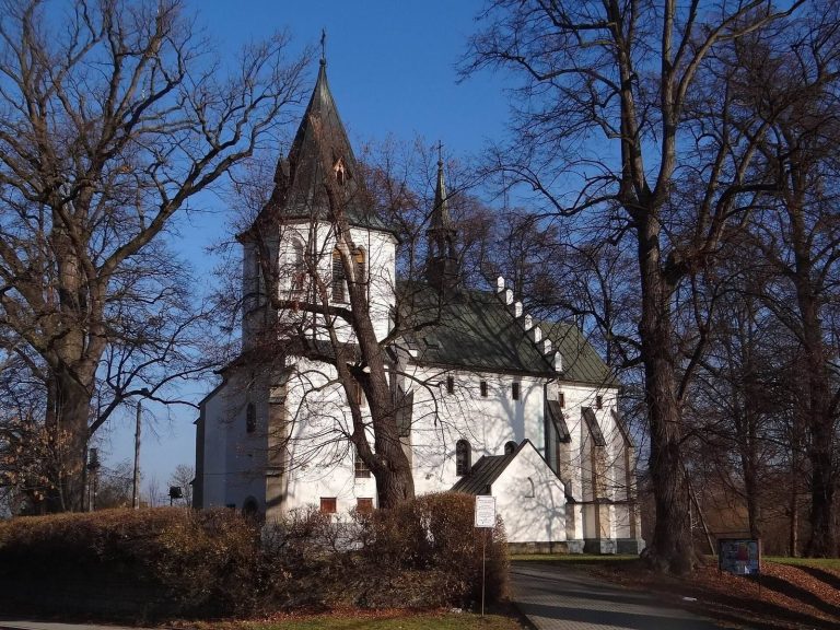 Saint Martin church in Gnojnik: A Gothic Roman Catholic Church in Poland