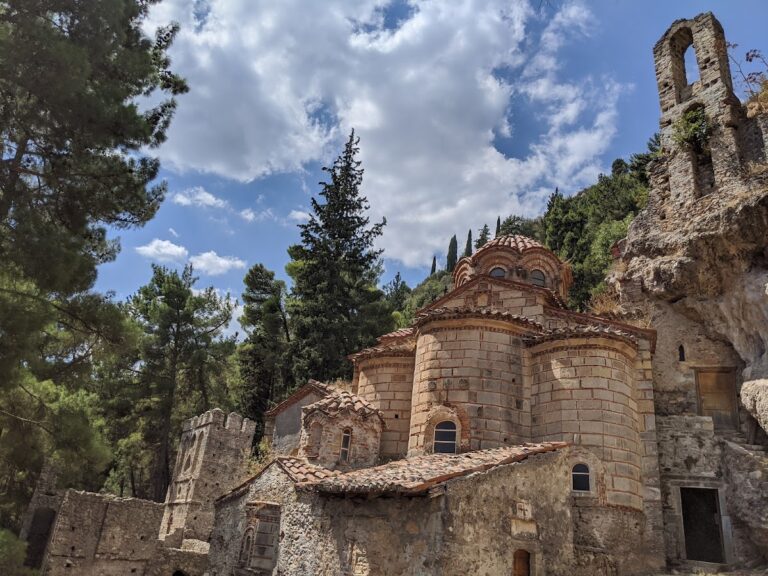 Peribleptos Monastery: A Late Byzantine Monastery at Mystras