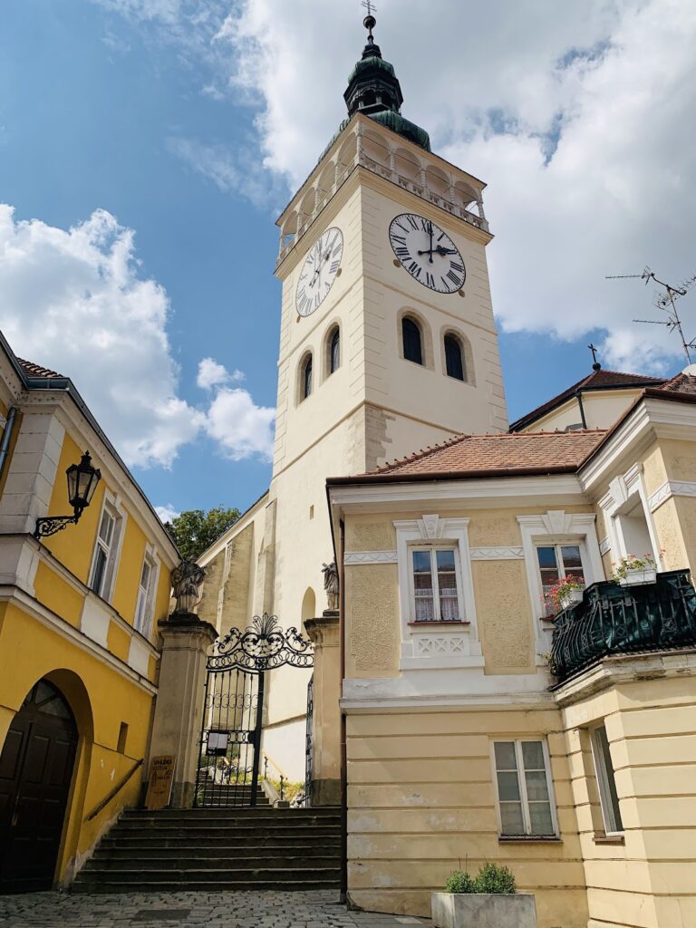 Church of Saint Wenceslaus in Mikulov: Parish and Collegiate Church