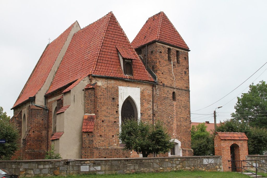 Saint Adalbert Church in Domasław: A Historic Parish Church in Poland 2 Saint Adalbert church in Domasław