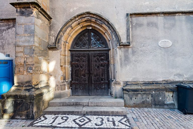 Frauenkirche in Amberg: A Gothic Church and Former Court Chapel