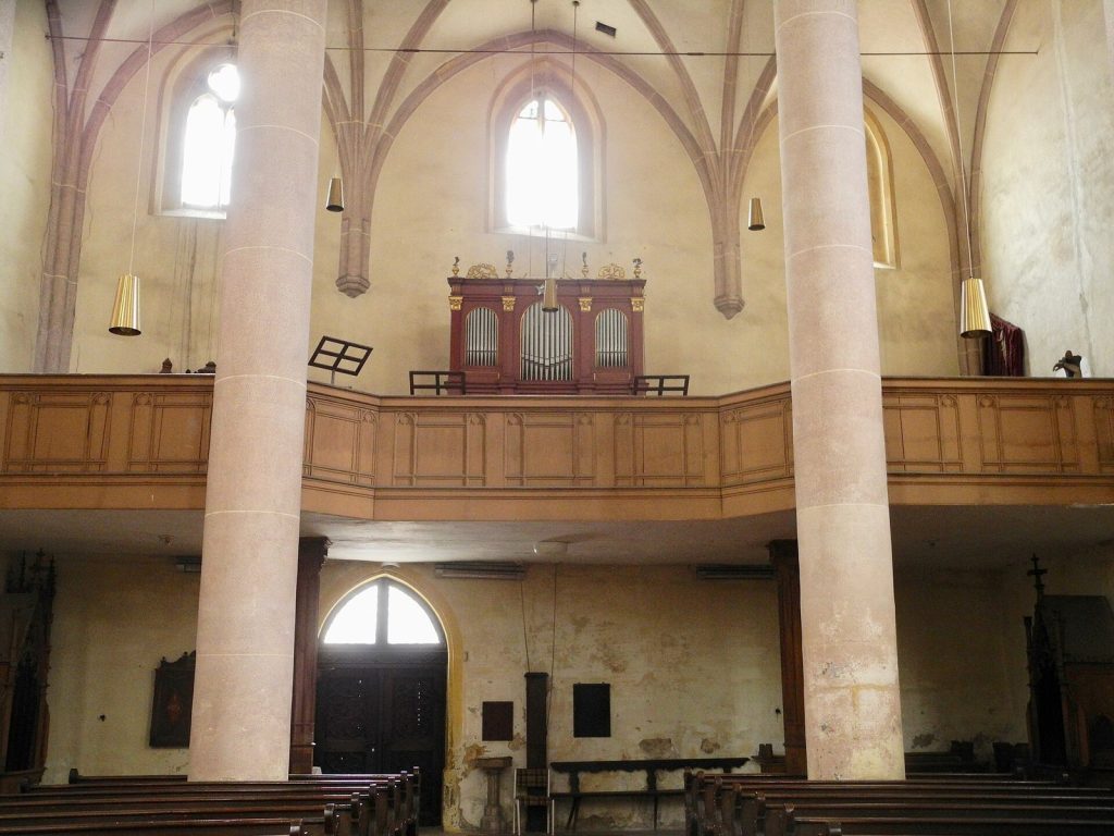 Frauenkirche in Amberg: A Gothic Church and Former Court Chapel 2 Katholische Nebenkirche, sogenannte Frauenkirche, ehemalige Hofkapelle