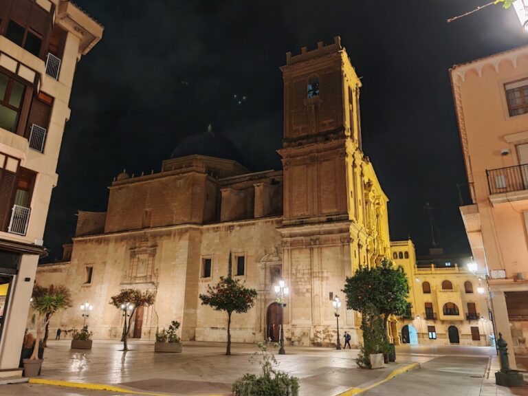 Basilica of St. Mary, Elche: A Baroque Church and Home of the Misteri d’Elx
