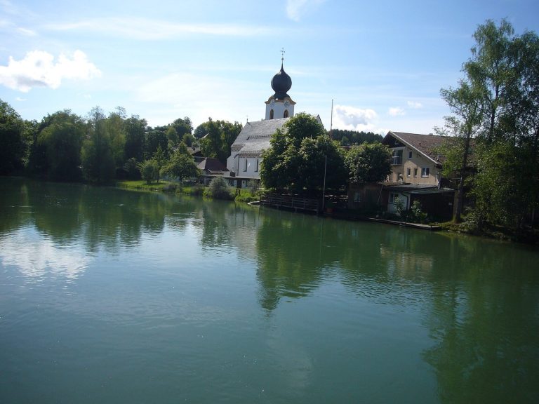 St. Johann Baptist: A Late Gothic Parish Church in Germany