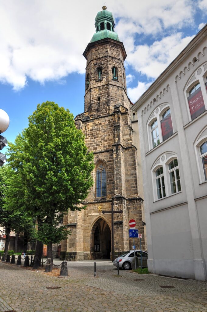 Church of Saints Erasmus and Pancratius in Jelenia Góra: A Gothic Parish Church and Minor Basilica 3 Church of Saints Erasmus and Pancratius in Jelenia Góra