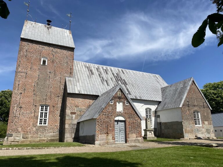 Højer Church: A Medieval Lutheran Parish Church in Denmark