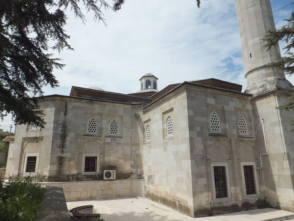Beylerbeyi Mosque: An Ottoman Mosque in Edirne 3 Beylerbeyi mosque