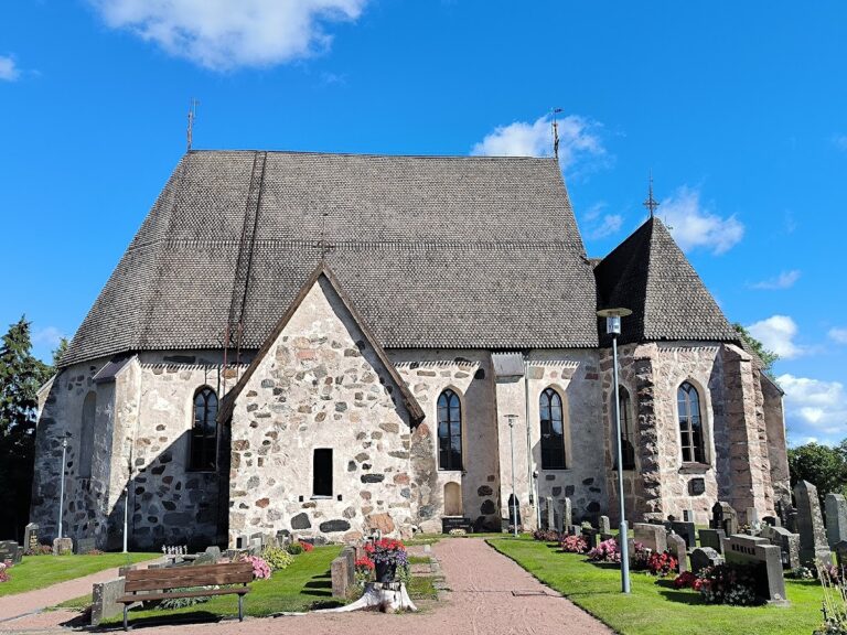 Nousiainen Church: A Medieval Parish Church and Saint Henry’s Burial Site in Finland