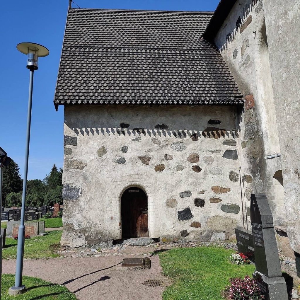 Nousiainen Church: A Medieval Parish Church and Saint Henry’s Burial Site in Finland 2 Nousiainen Church