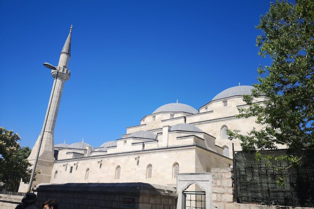 Zal Mahmud Pasha Mosque